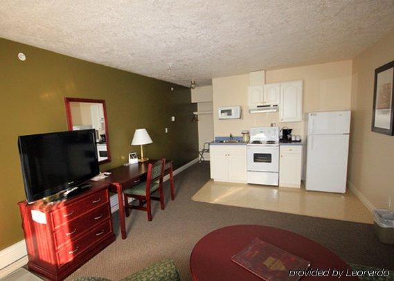エコノ ロッジ イン アンド スイーツ ハイ・レベル 部屋 写真